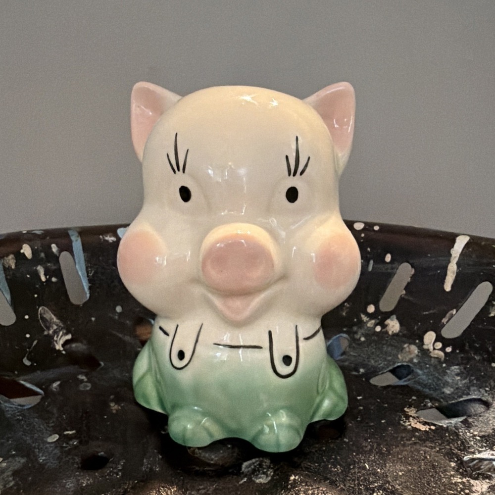 VTG  Pottery 50s SMILEY  Piggy Coin Bank Jadite Green Pink Pants Suspenders 6"